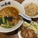 四川担担麺 虎嘯 - 