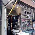 Fukudaya - 1929年から営業されているお魚屋さんの定食屋さん。