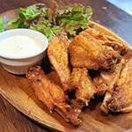 Addictive spicy chicken wings