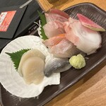 北海道魚鮮水産 - 海の幸刺身7点盛り