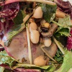 テストキッチンエイチ - 茸と豆のミックスサラダ