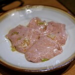 炭火焼肉ホルモンさわいし - 