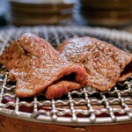 炭火焼肉ホルモンさわいし - 