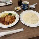 日進食堂 - ポークソテーライス