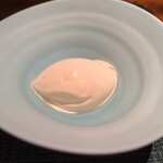 蒼 - 比内地鶏卵と花の香酒造赤酒のアイスクリーム
