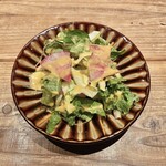 Kamado Yaki Nikuyorozu - サラダ