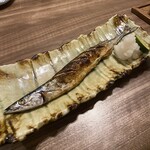 炉ばた焼　日吉丸 - 秋刀魚塩焼き