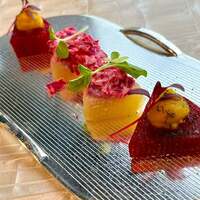 ベージュ アラン・デュカス 東京 - 