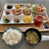 ホテルプラザアネックス横手 - 朝食バイキング（盛り付け例）