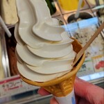 山田養蜂場お菓子工房 ぶんぶんファクトリー - 