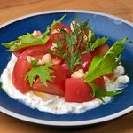 tomato and nut caprese