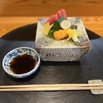 渡辺通 あなん - お刺身。マグロがこの値段でいただいて良いレベルではなく凄い。