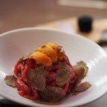 炭火焼肉 日本橋イタダキ - 【ウニトリュフユッケ】但馬牛・極上ウニ・トリュフ　禁断の黄金律