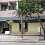 Kabeya - 福岡蕎麦屋の老舗「加辺屋」の西公園店です。 