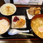 一歩 - 一歩チキンラーメン定食900円