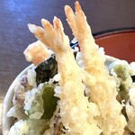 Masuki - 海老と野菜が盛り上がる