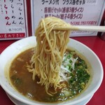 加勢田商店 - 麺はストレート細麺です
