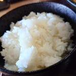 らーめん 一斗 - 大盛りごはんは、柔らかくてまいう