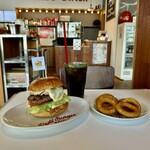 REDS' BURGER DINER - オニオンリング 8 pcs. ¥450