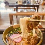 角打 鍋島 - 特徴は丸麺