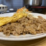 Sakedokoro Emu - 肉は、牛豚鶏のミックスです