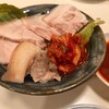 たまり場 すかんぽ - 料理写真:蒸し豚