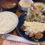 津田屋食堂 - チキン南蛮定食