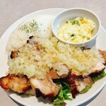 シュラスコ&ビアレストラン ALEGRIA - ポークスペアリブプレート塩レモンソース_¥1,000
