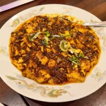 Konan Jinka - ランチの麻婆豆腐　ライス・スープ・搾菜・杏仁豆腐が付いて税込780円