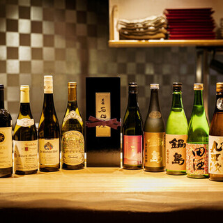 Wine and sake to complement the best dishes. Cheers with the ultimate cup