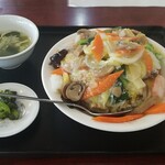 台湾料理　嘉宴楼 - 上海炒飯です