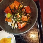 椿茶屋 - マグロ丼