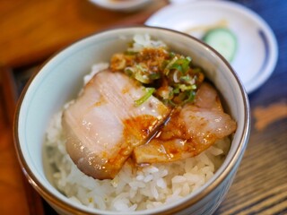 Kurenai - くれないの焼き豚オンザライス