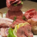焼肉レストラン ROINS 久茂地国際通り店 - 