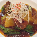 重慶飯店 麻布賓館 - 豚肉と野菜の辛味酢炒め