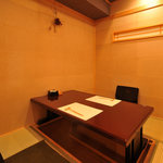 Kaiseki Fujiki - 大小、多彩な個室をご用意しております。