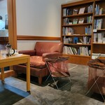 마루야마 커피 하루니레 테라스점 - 카페 공간