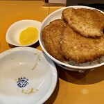 とんかつ太郎 - 特製カツ丼