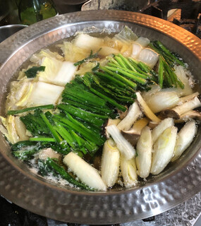 h Shikigyosai Urabe - 天草豚とニラの鍋