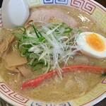 いせのじょう - 味噌《辛口ver.＋背脂トッピング》【Aug.2023】