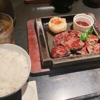 鉄板ダイニング 哲 -  鉄板ダイニング 哲 -