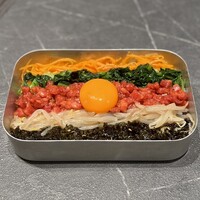 #ヒロキヤ六本木 - ユッケ弁当（六本木限定）