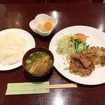 喫茶サン - ◆ 日替わりランチ (トンテキ)