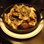 欧風小皿料理 沢村 - キノコの…すいません、忘れました。