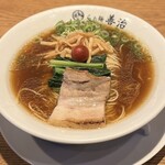 らぁ麺 善治 - 濃厚じゃない方の普通の醤油。