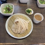 地粉うどん わだち草 - 