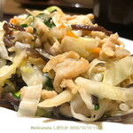 上海料理佳樹園 - 「世界で一番うまい肉野菜炒め」と同僚に言ったら「確かに美味しそうですね」と相槌