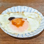 食堂 ムラッチョ - 目玉焼き