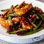 Sichuan style stir-fried shrimp and green beans