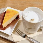 エ プロント - ニューヨークチーズケーキ、ブラックラテ